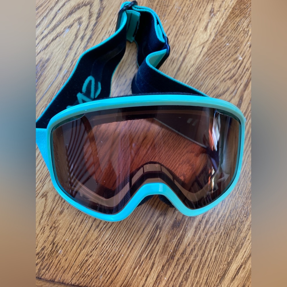 Smith goggles